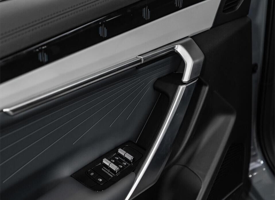 Geely Atlas, II 2.0 AT (200 л.с.) 4WD