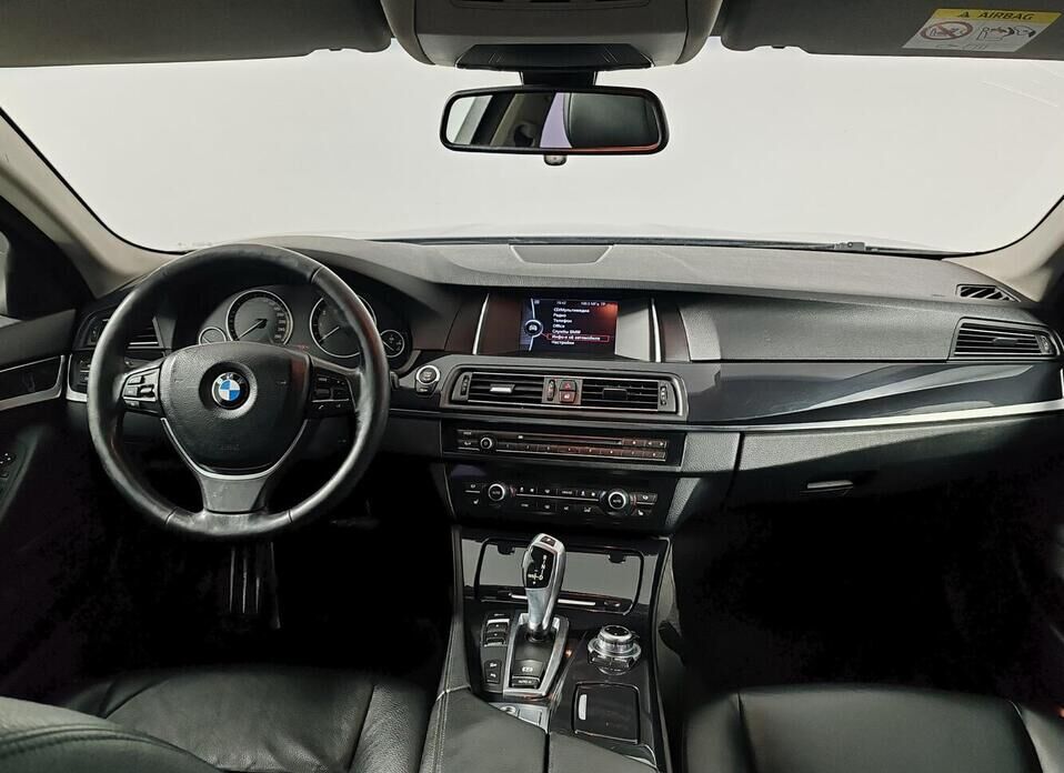 BMW 5 серии, VI (F10/F11/F07) Рестайлинг 528i xDrive 2.0 AT (245 л.с.) 4WD