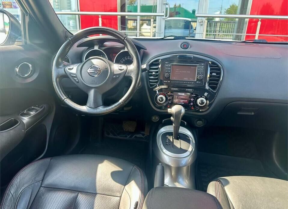 Nissan Juke 1.6 CVT (117 л.с.)