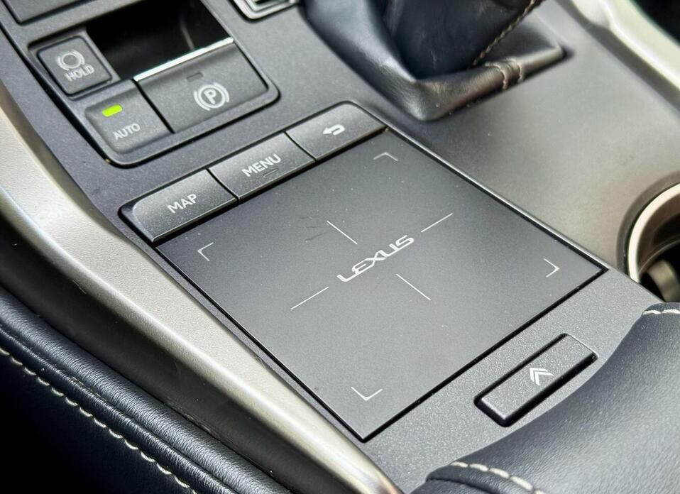 Lexus NX, I Рестайлинг 200 2.0 CVT (150 л.с.) 4WD