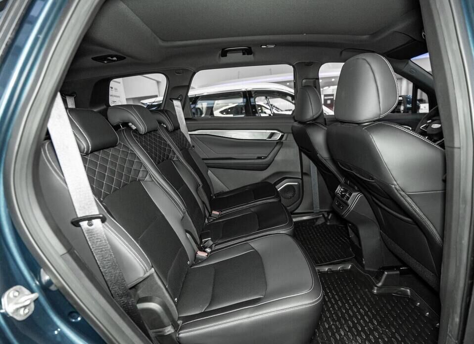 Geely Okavango, I Рестайлинг 2.0 AMT (200 л.с.)