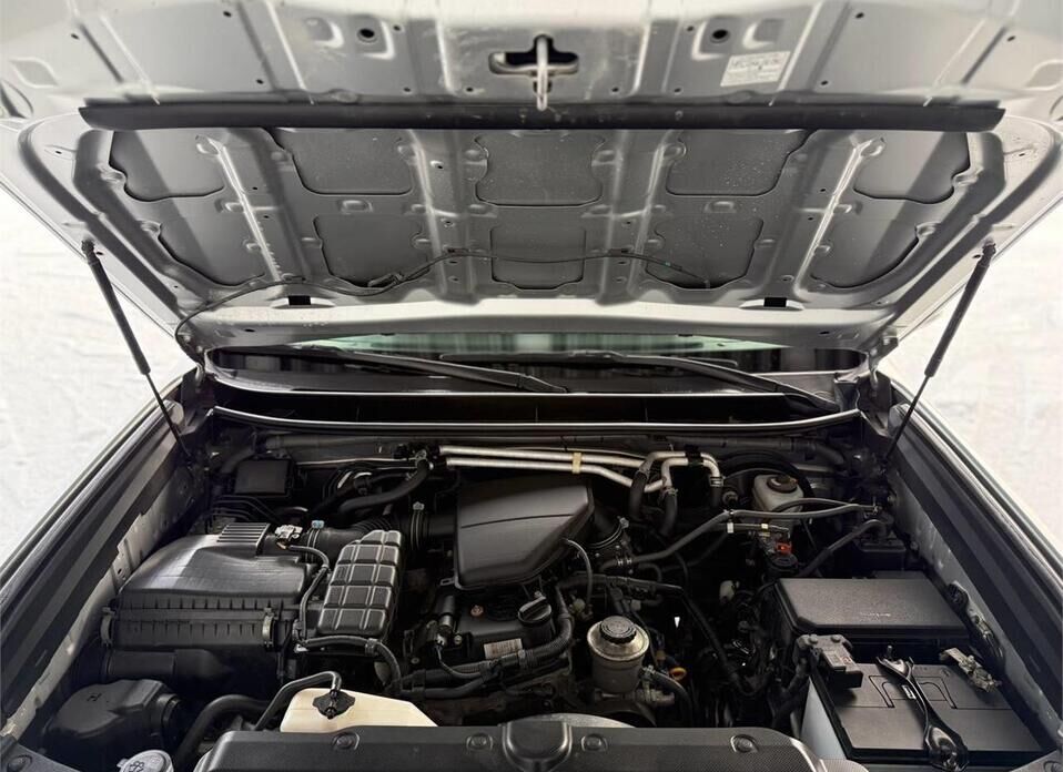 Toyota Land Cruiser Prado, 150 Series Рестайлинг 2 2.7 AT (163 л.с.) 4WD