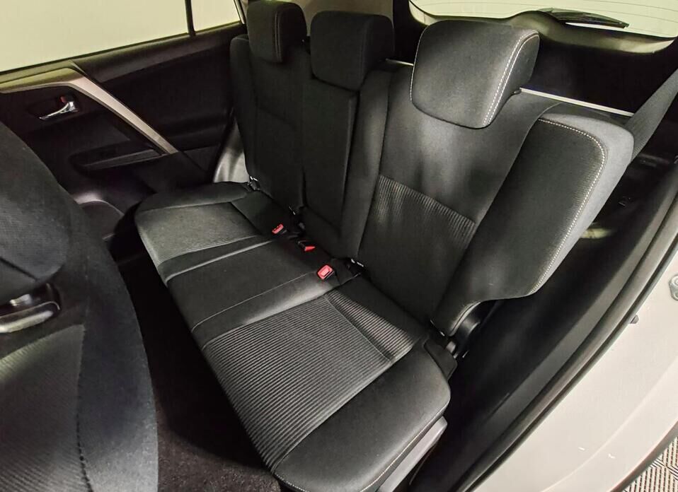 Toyota RAV4, IV (CA40) 2.0 CVT (146 л.с.)