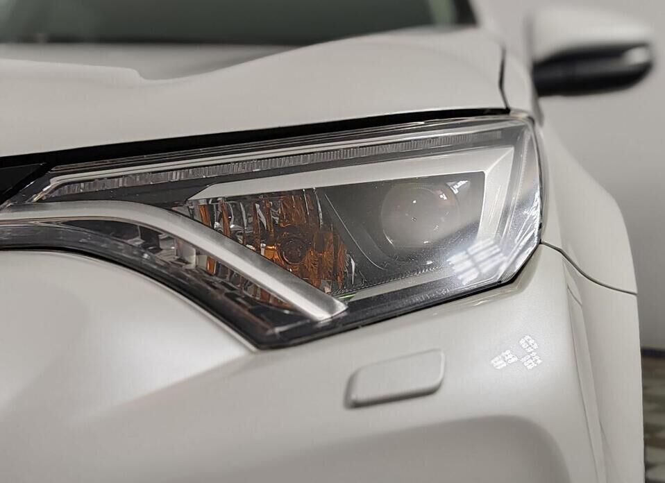 Toyota RAV4 2.0 CVT (146 л.с.) 4WD