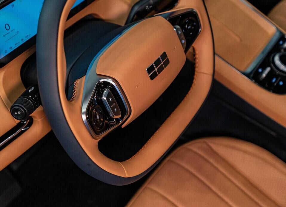 Geely EX5 EM-i 1.5hyb AT (218 л.с.)