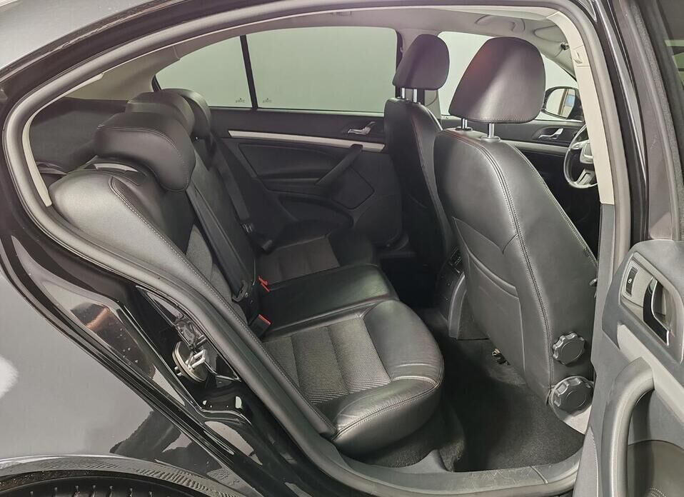 Skoda Octavia 1.8 AT (152 л.с.)