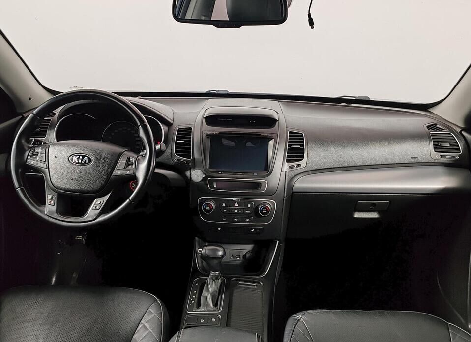 Kia Sorento, II Рестайлинг 2.4 AT (175 л.с.) 4WD
