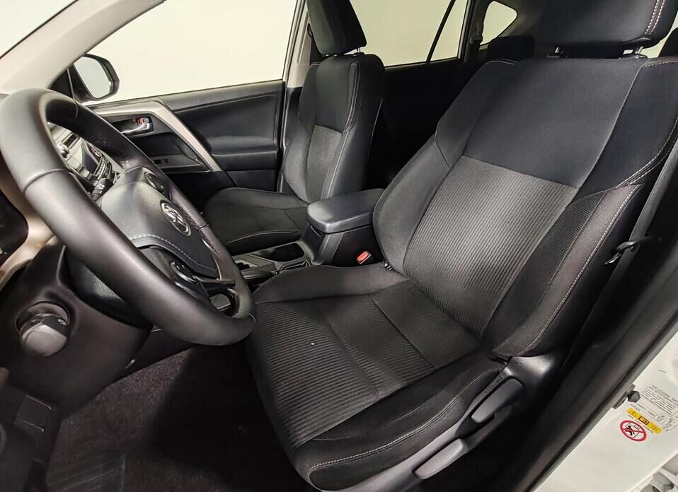 Toyota RAV4, IV (CA40) 2.0 CVT (146 л.с.)