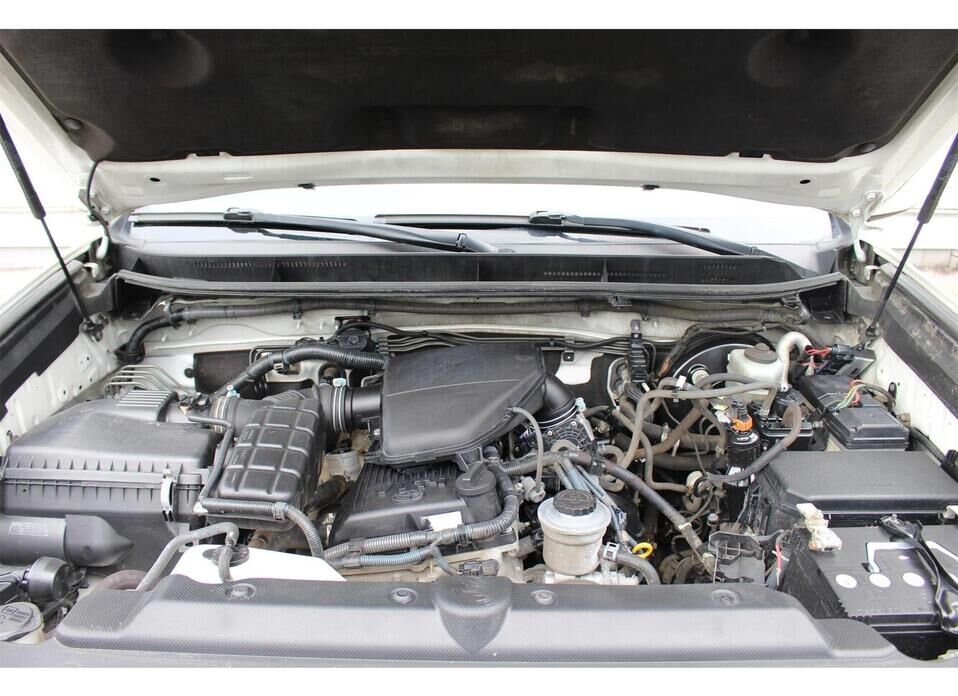 Toyota Land Cruiser Prado 2.7 AT (163 л.с.) 4WD