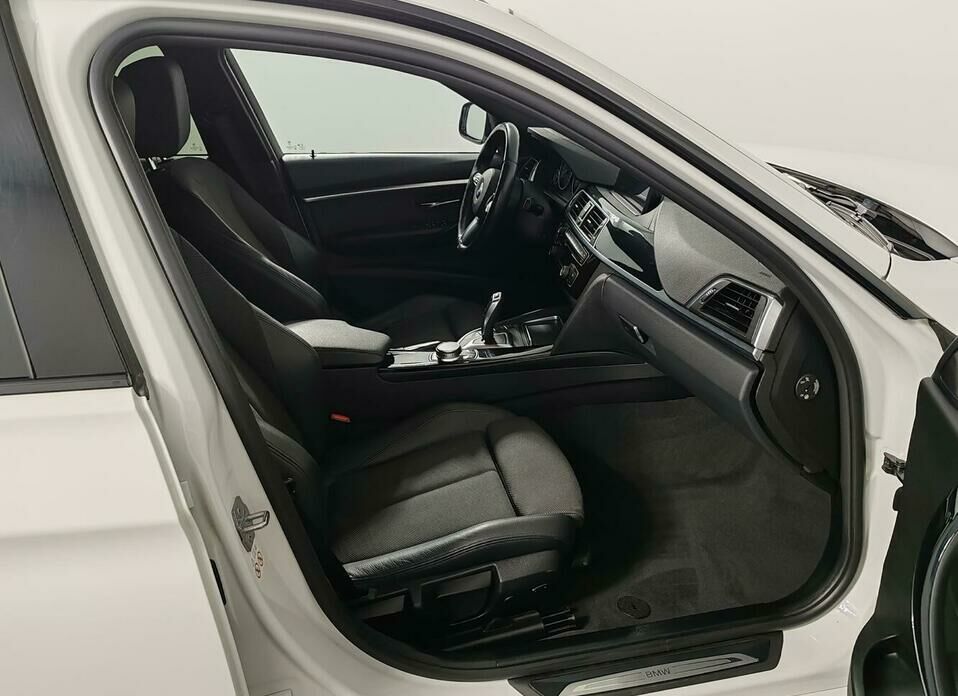 BMW 3 серии 320d 2.0d AT (190 л.с.)