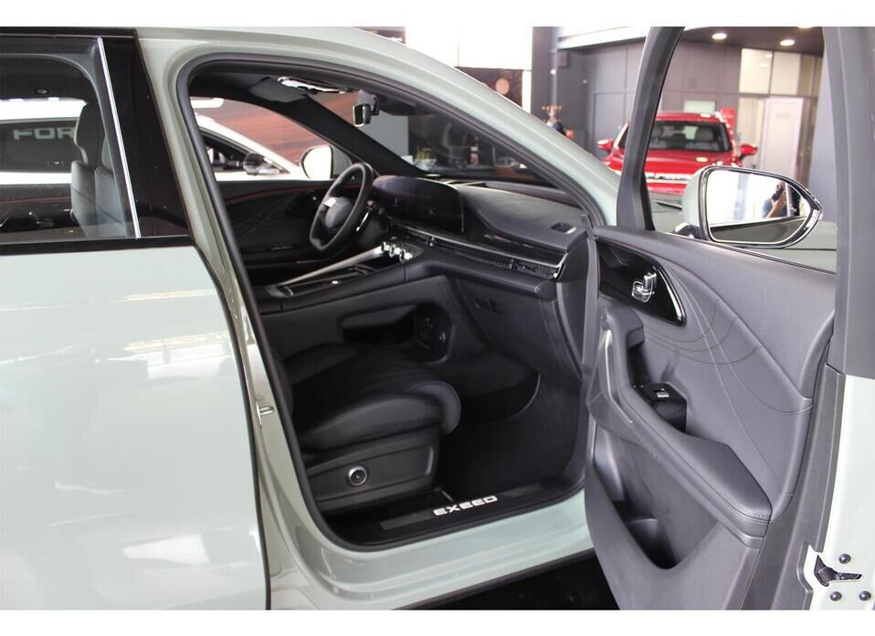 EXEED RX 2.0 AT (249 л.с.) 4WD