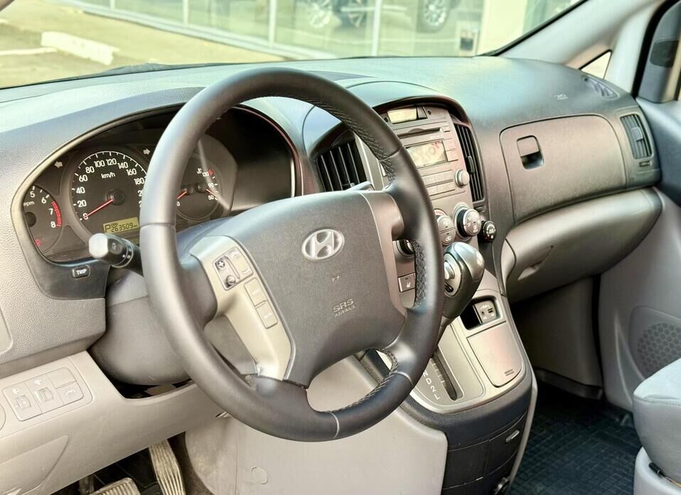 Hyundai H-1, II 2.4 AT (173 л.с.)