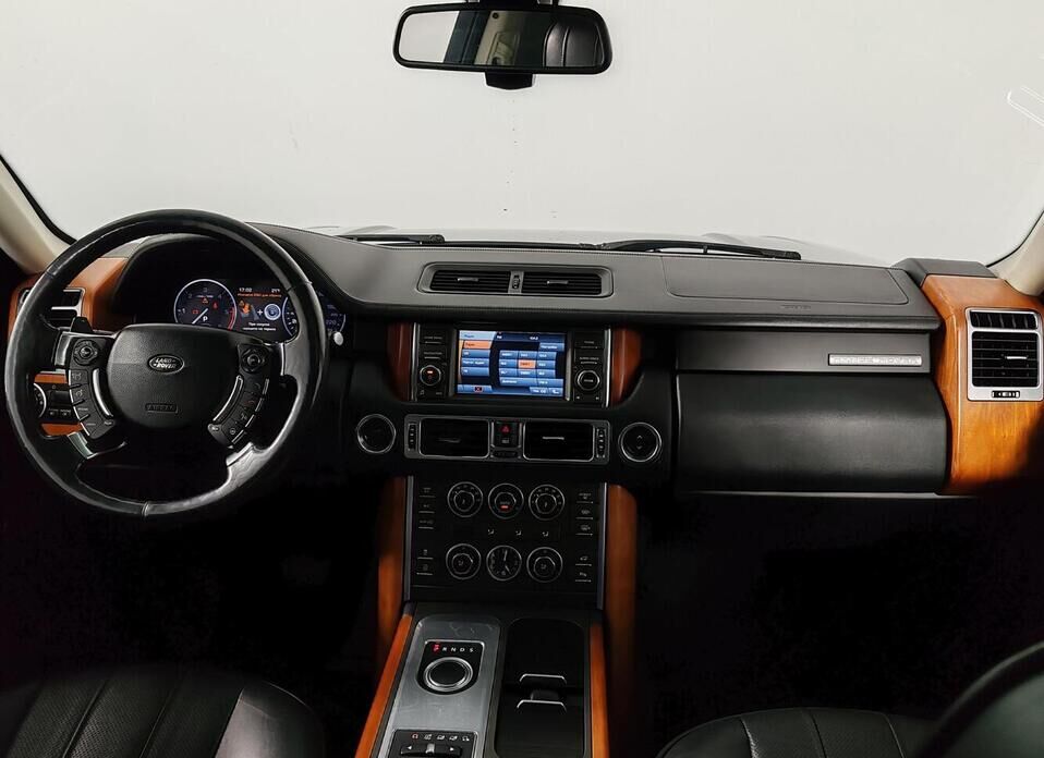 Land Rover Range Rover 4.4d AT (313 л.с.) 4WD