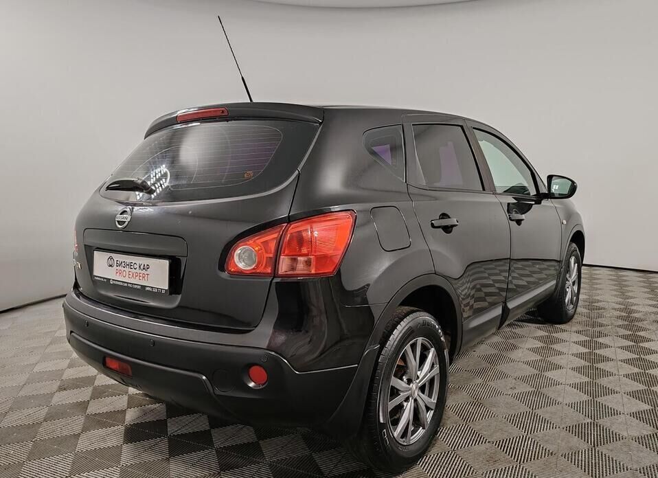Nissan Qashqai 2.0 CVT (141 л.с.) 4WD