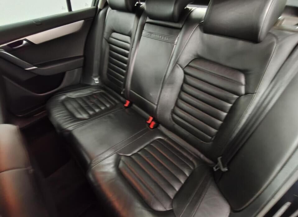 Volkswagen Passat, B7 1.8 AMT (152 л.с.)