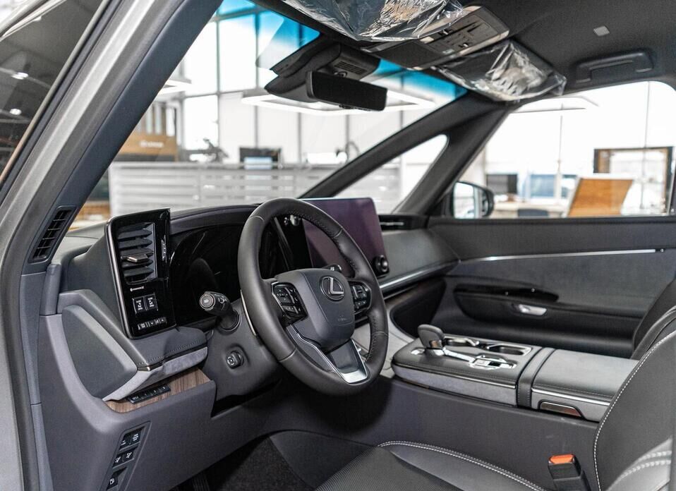 Lexus LM, II 350h 2.5hyb CVT (190 л.с.) 4WD