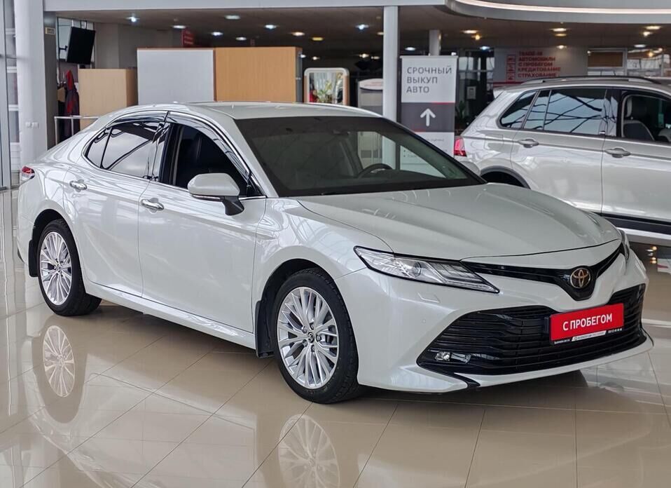 Toyota Camry, VIII (XV70) 2.5 AT (181 л.с.)