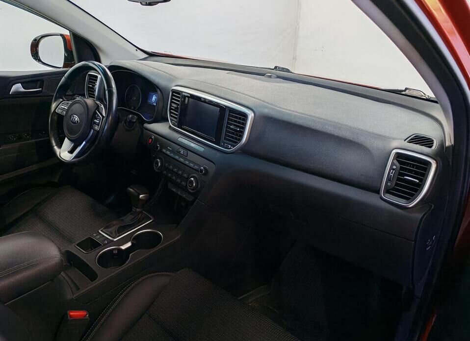 Kia Sportage 2.0 AT (150 л.с.)
