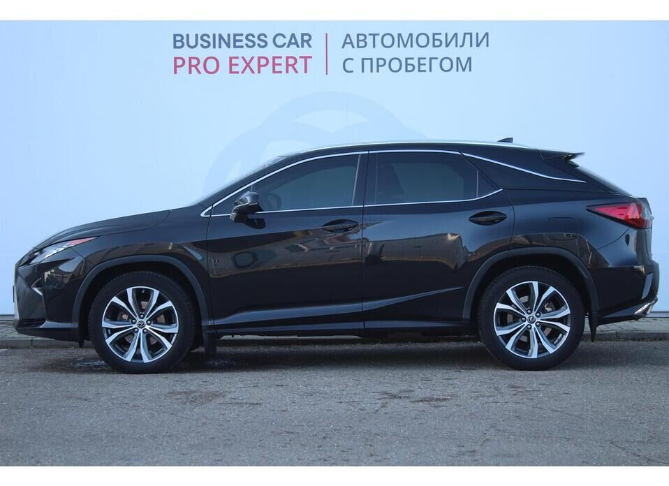 Lexus RX, IV 300 2.0 AT (238 л.с.) 4WD