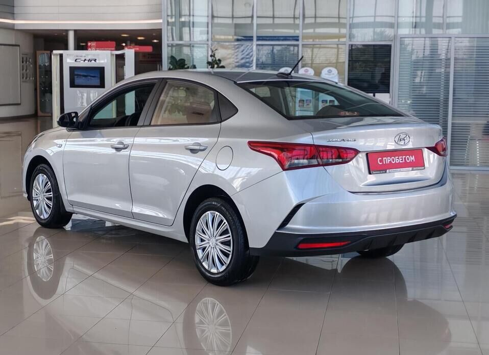 Hyundai Solaris, II Рестайлинг 1.6 AT (123 л.с.)