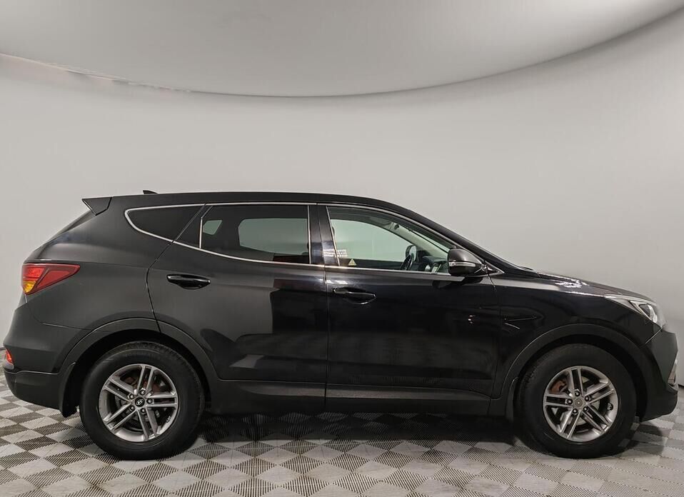 Hyundai Santa Fe 2.2d AT (200 л.с.) 4WD