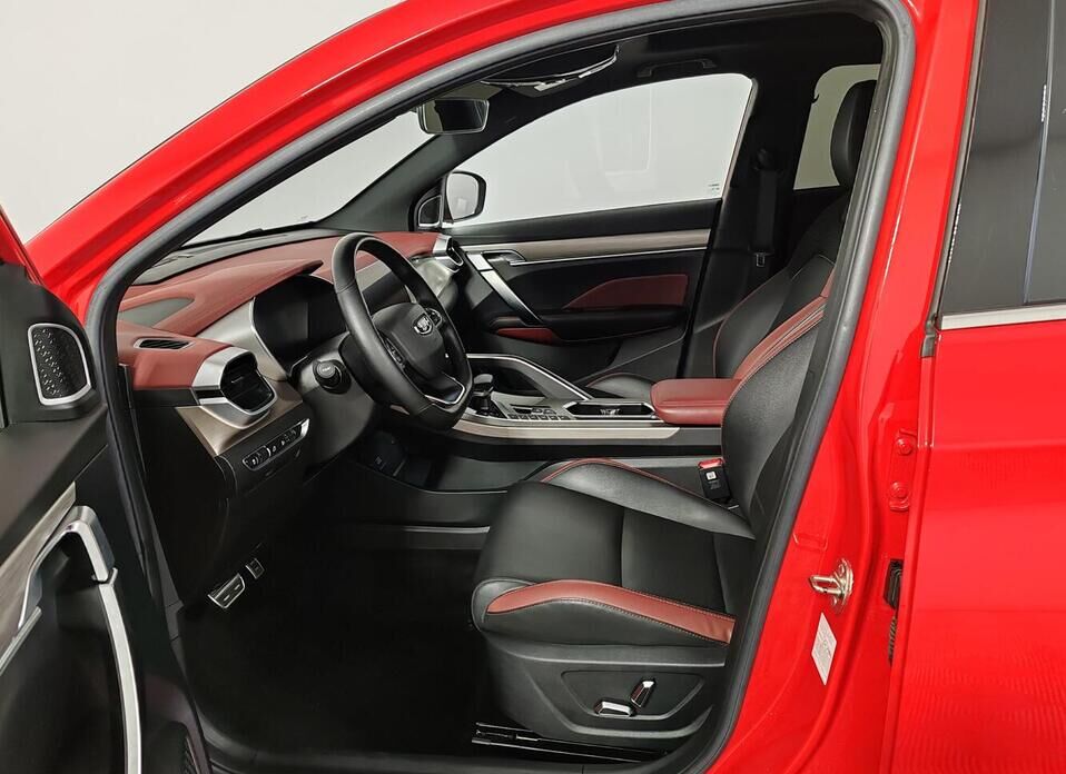 Geely Coolray 1.5 AMT (150 л.с.)