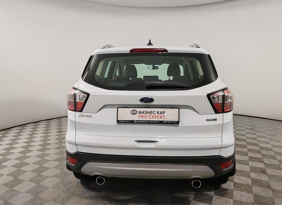 Ford Kuga, II Рестайлинг 1.5 AT (150 л.с.) 4WD