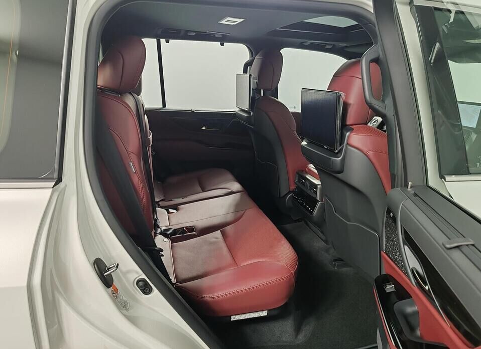 Lexus LX, IV 600 3.5 AT (415 л.с.) 4WD