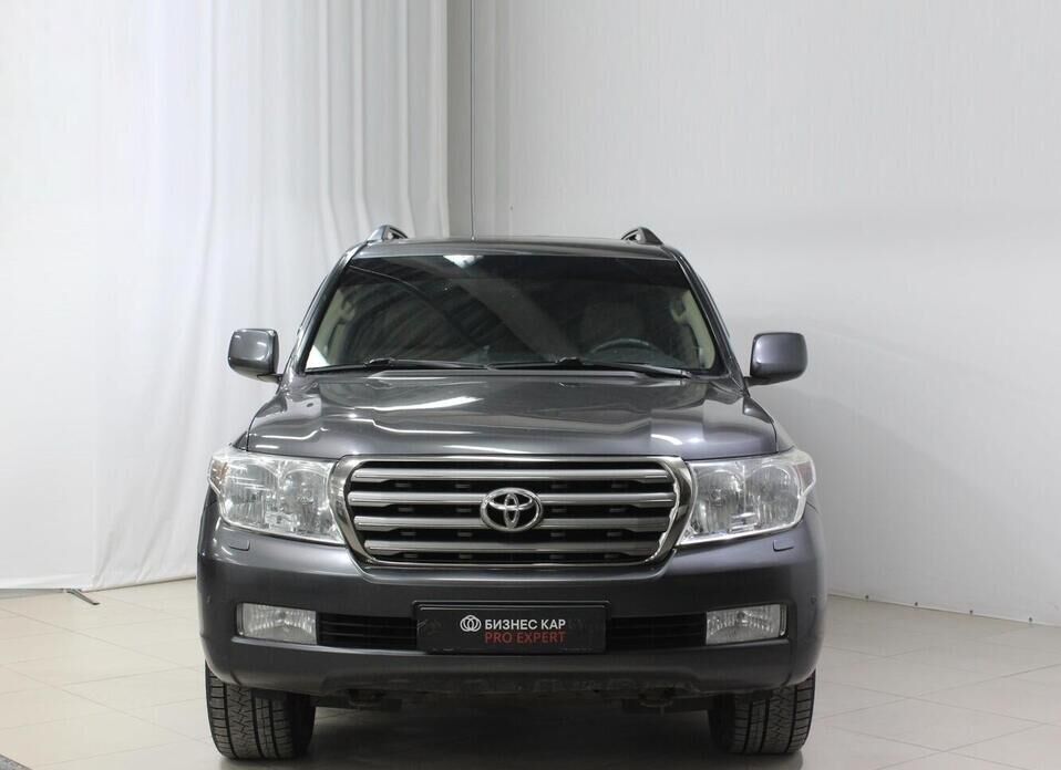 Toyota Land Cruiser, 200 Series 4.5d AT (235 л.с.) 4WD