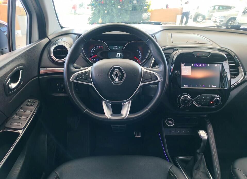 Renault Kaptur, I Рестайлинг 1.6 CVT (114 л.с.)