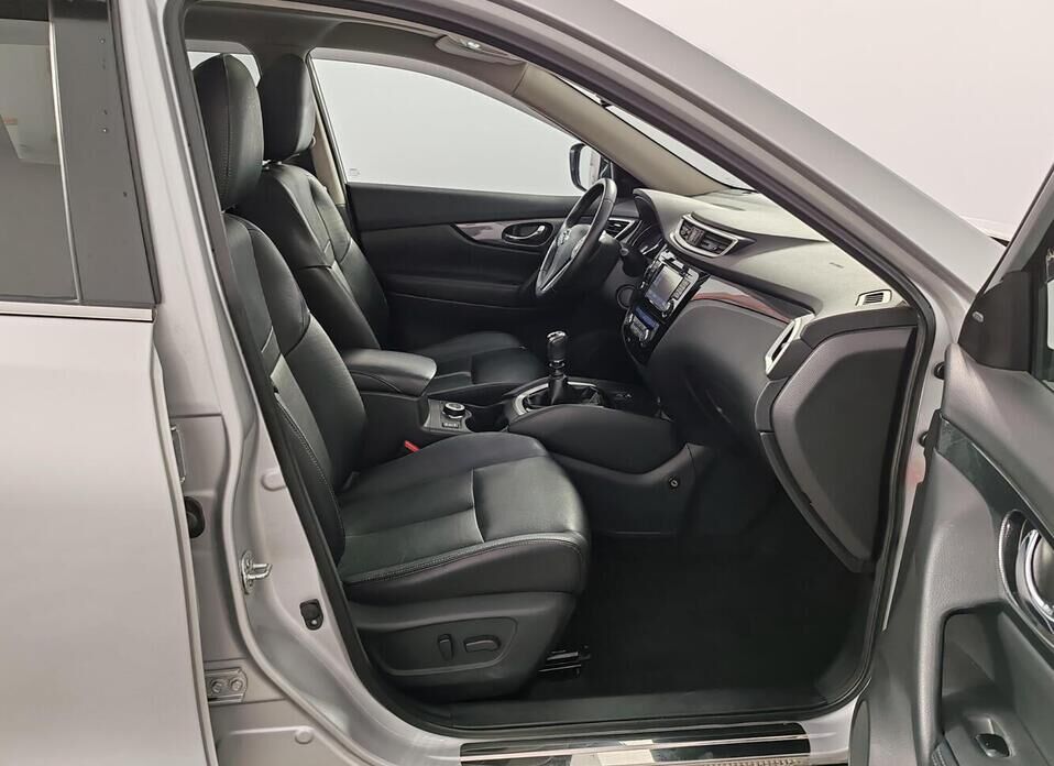Nissan X-Trail 1.6d MT (130 л.с.) 4WD