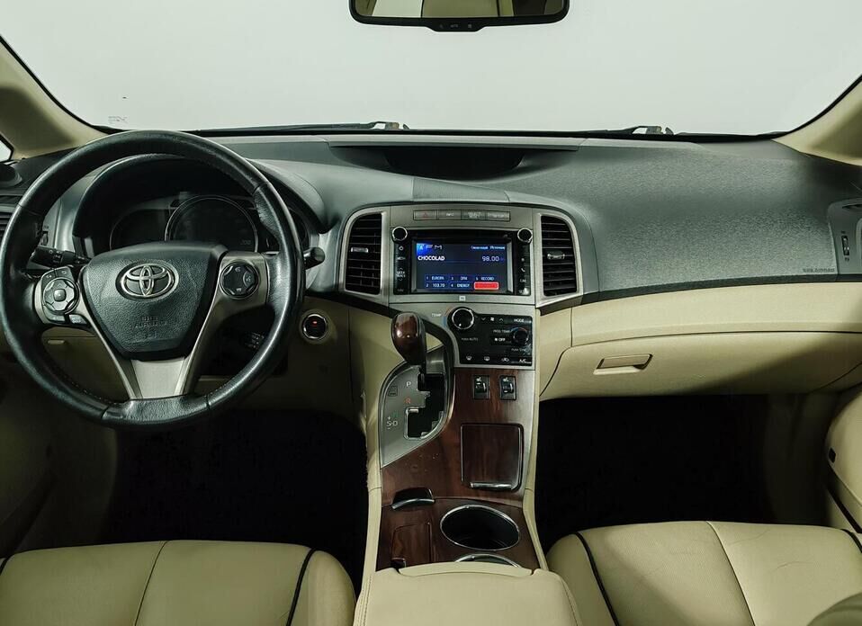 Toyota Venza, I Рестайлинг 2.7 AT (185 л.с.) 4WD