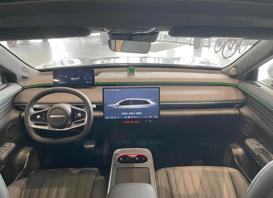 EXEED Exlantix ET 1.5hyb AT (469 л.с.) 4WD