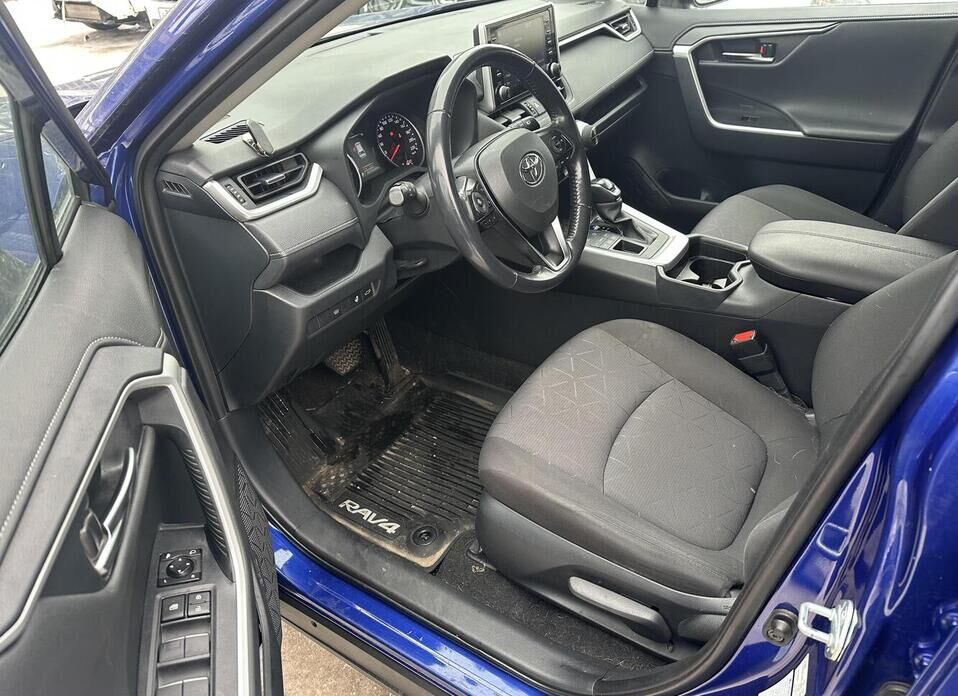 Toyota RAV4, V (XA50) 2.0 CVT (149 л.с.) 4WD