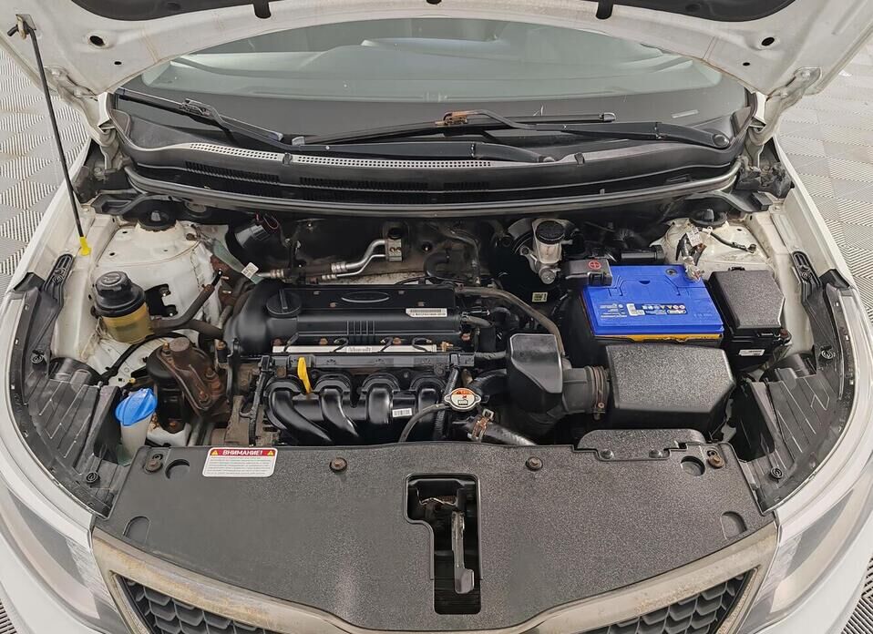 Kia Rio 1.6 AT (123 л.с.)