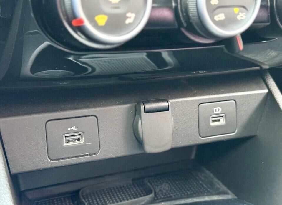 LADA (ВАЗ) Vesta, I Рестайлинг (NG) Cross 1.8 CVT (122 л.с.)