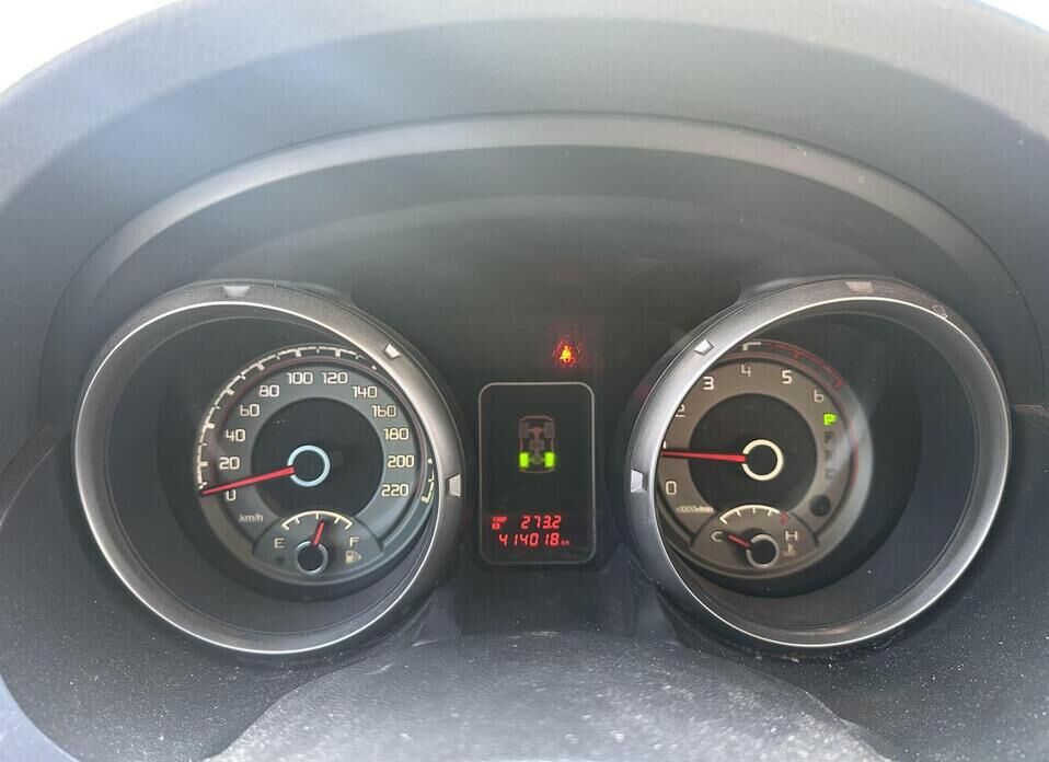 Mitsubishi Pajero, IV Рестайлинг 1 3.2d AT (200 л.с.) 4WD