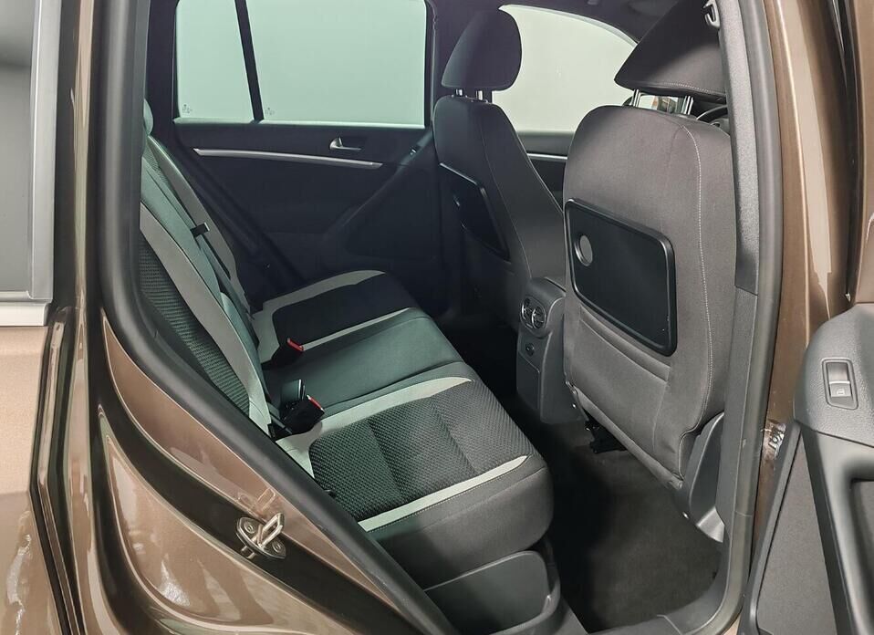 Volkswagen Tiguan, I Рестайлинг 2.0 AMT (210 л.с.) 4WD