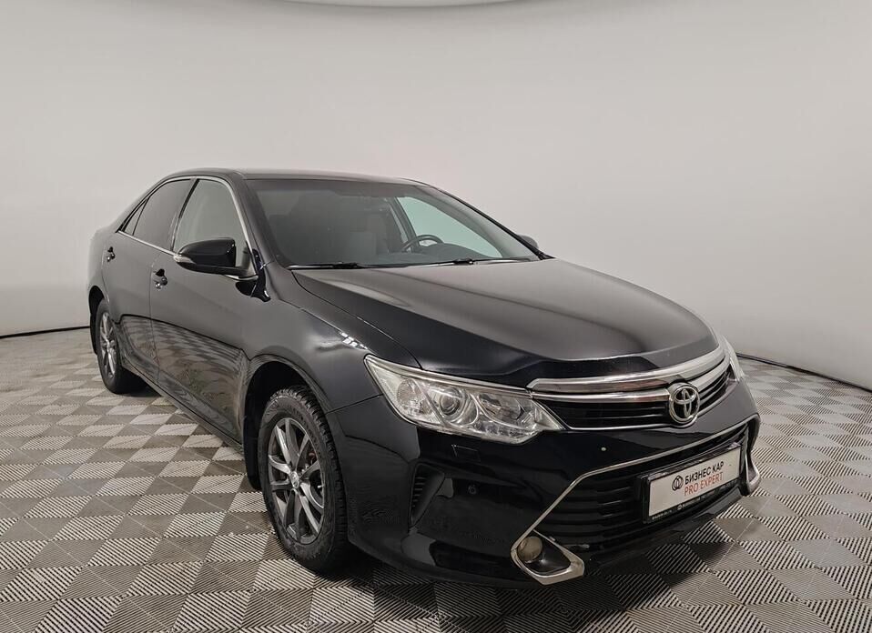 Toyota Camry, VII (XV50) Рестайлинг 2.5 AT (181 л.с.)