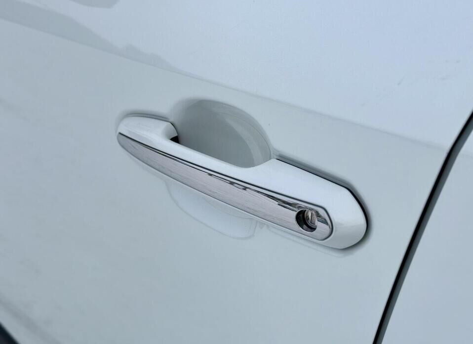 Toyota RAV4, V (XA50) 2.5 AT (199 л.с.) 4WD