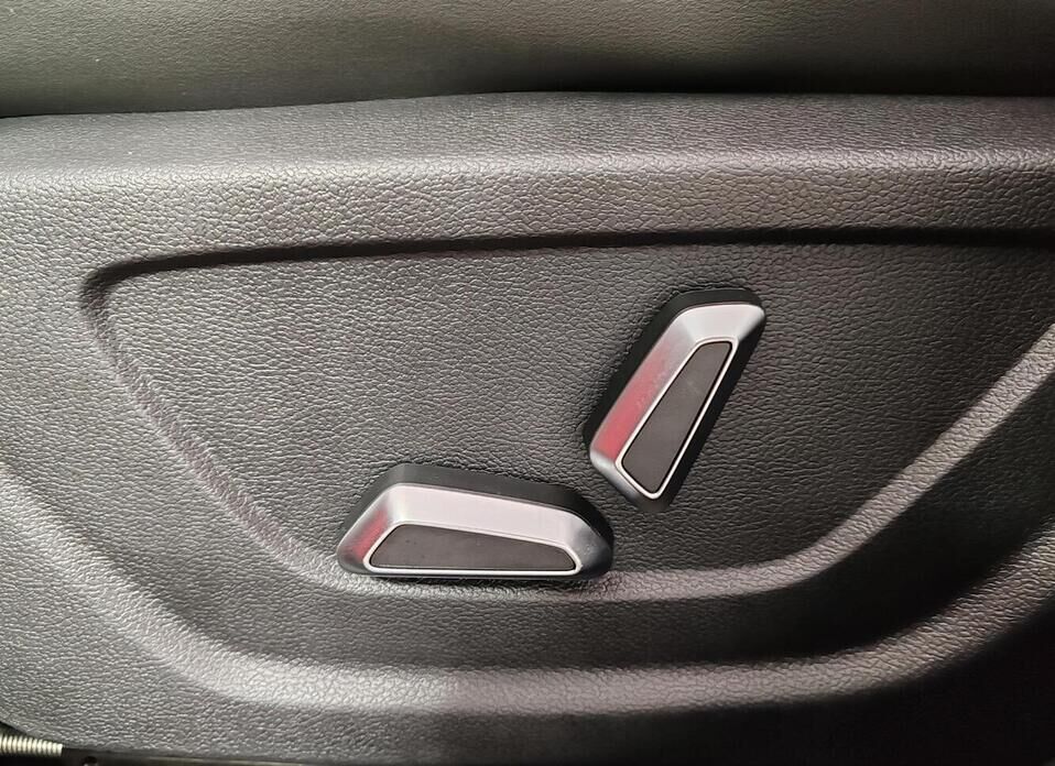 Geely Coolray 1.5 AMT (150 л.с.)