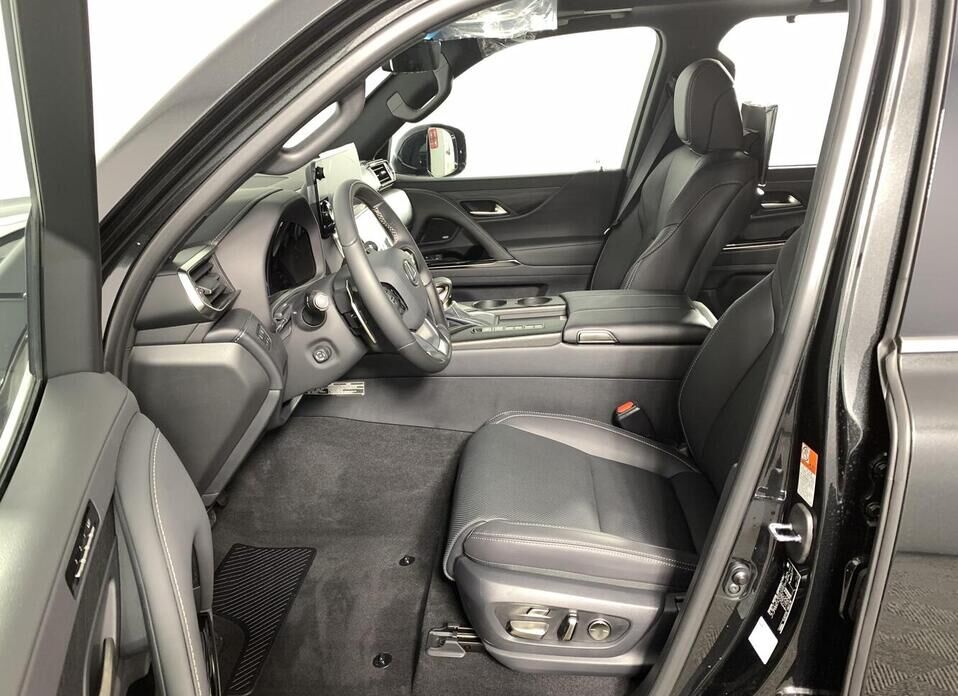 Lexus LX, IV 600 3.5 AT (415 л.с.) 4WD