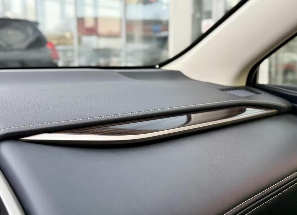 Lexus NX, I Рестайлинг 200 2.0 CVT (150 л.с.) 4WD