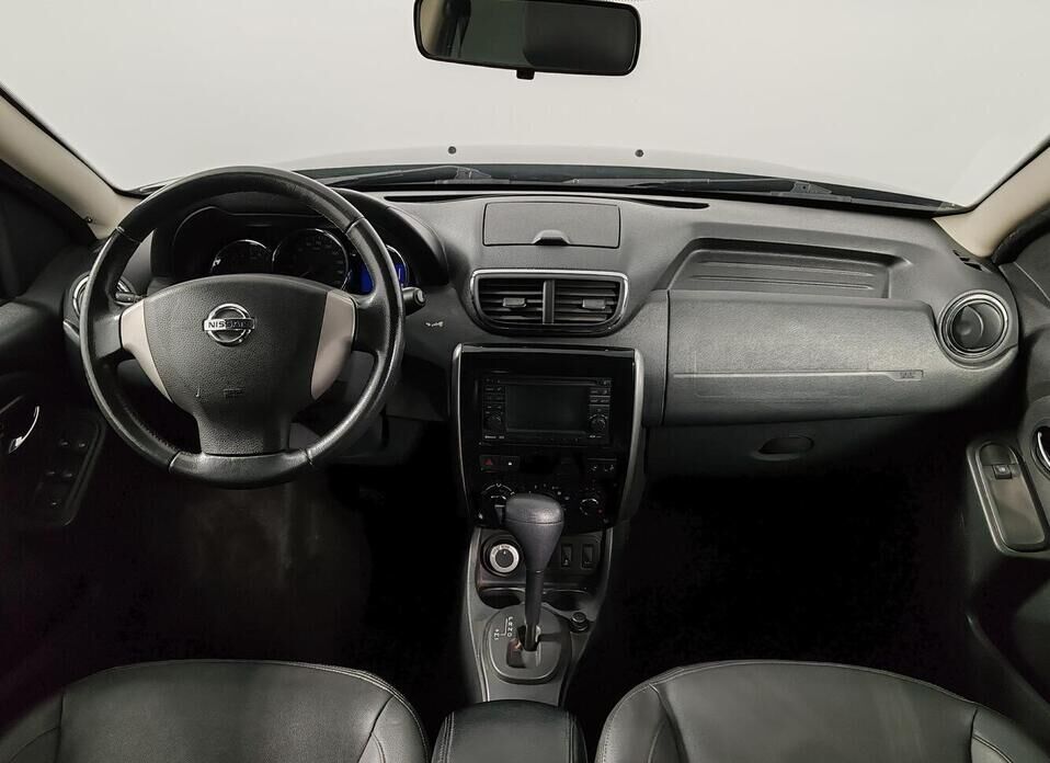 Nissan Terrano 2.0 AT (143 л.с.) 4WD