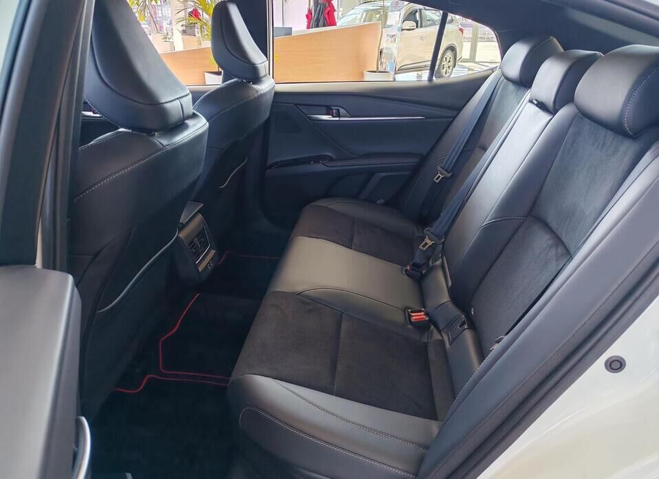 Toyota Camry, IX (XV80) China Market 2.0hyb CVT (197 л.с.)