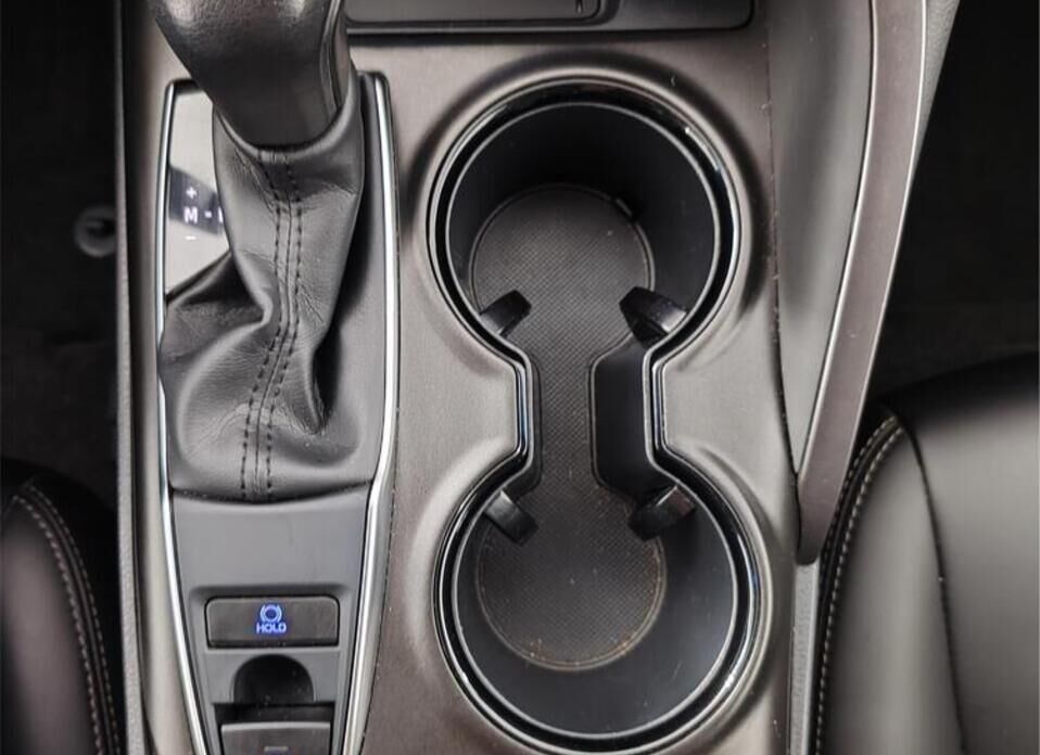 Toyota Camry, VIII (XV70) Рестайлинг 2.0 CVT (150 л.с.)