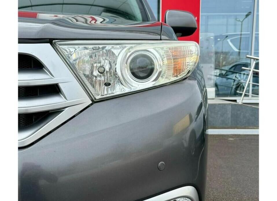 Toyota Highlander, II (XU40) Рестайлинг 3.5 AT (273 л.с.) 4WD