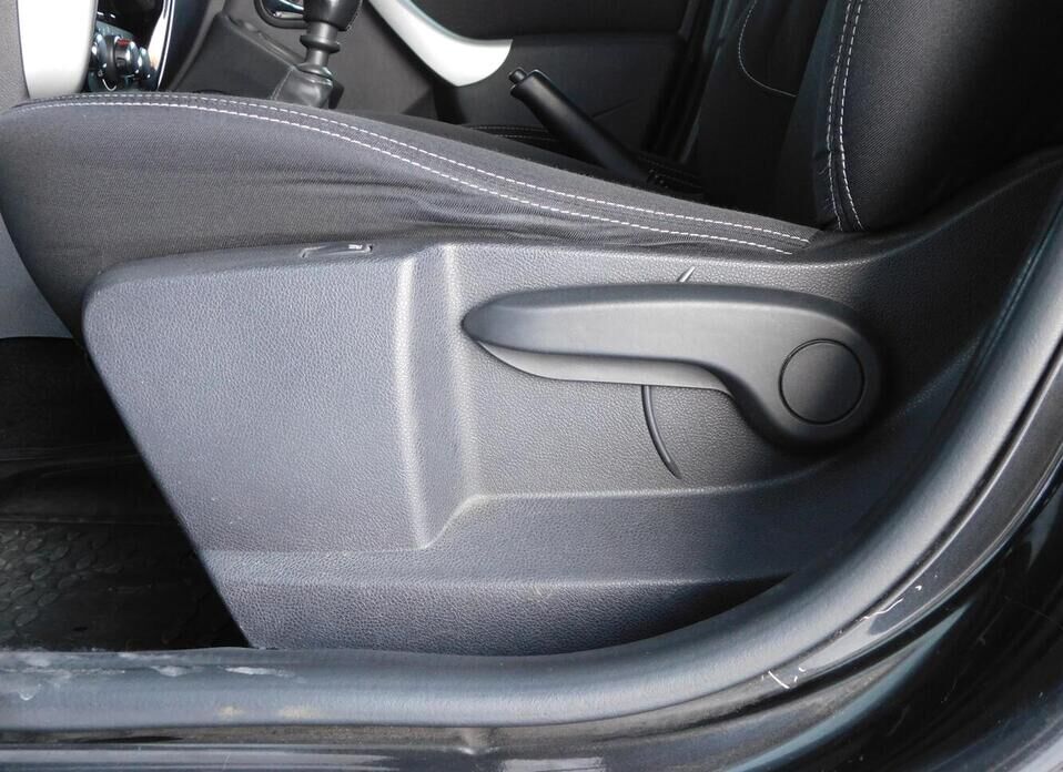 Nissan Terrano, III (D10) 2.0 MT (143 л.с.) 4WD