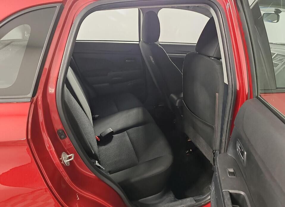 Mitsubishi ASX, I 1.8 CVT (140 л.с.)