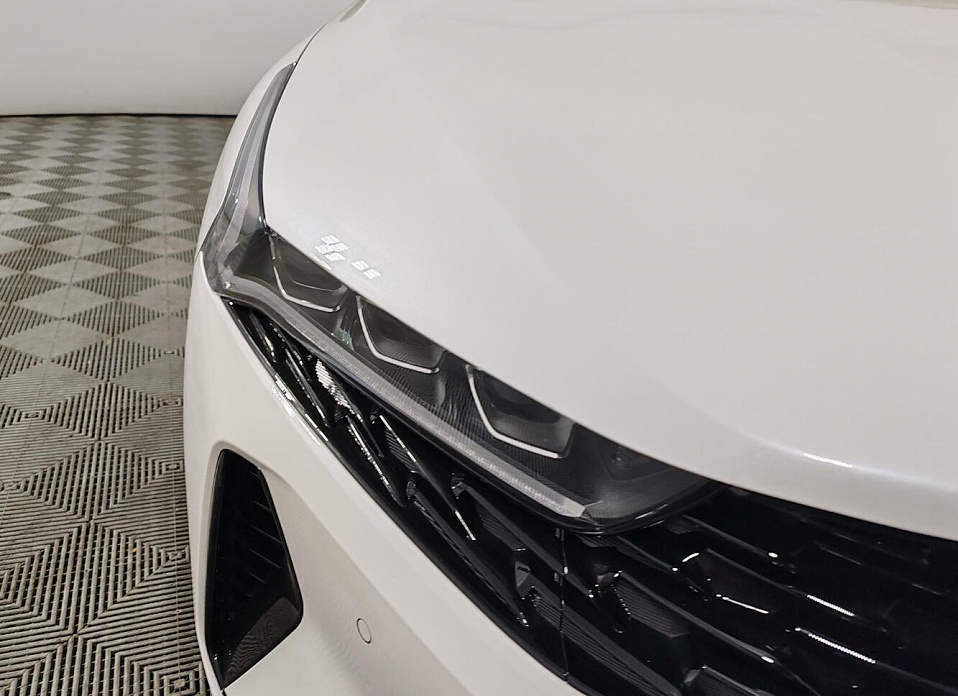 Kia K5, III 2.0 AT (240 л.с.)